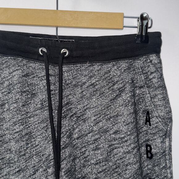 Abercrombie & Fitch Gray and Black Sweatpants size XS - Picture 3 of 10
